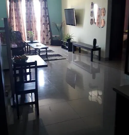 Apartamento Koyrion Beach Limassol Apts