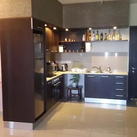 Koyrion Beach Limassol Apts Апартаменты Ypsonas