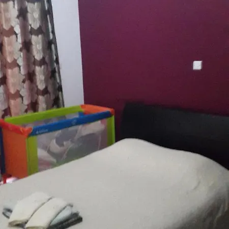 Apartamento Koyrion Beach Limassol Apts