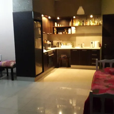 Koyrion Beach Limassol Apts *